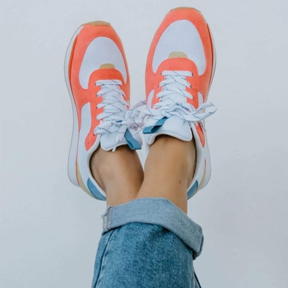 Neon retro sneakers
